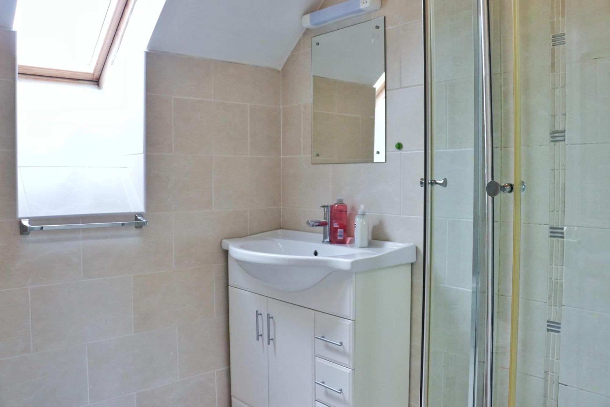 شقة Deluxe Dwelling - 15 Mins From Cork City/Airport المظهر الخارجي الصورة