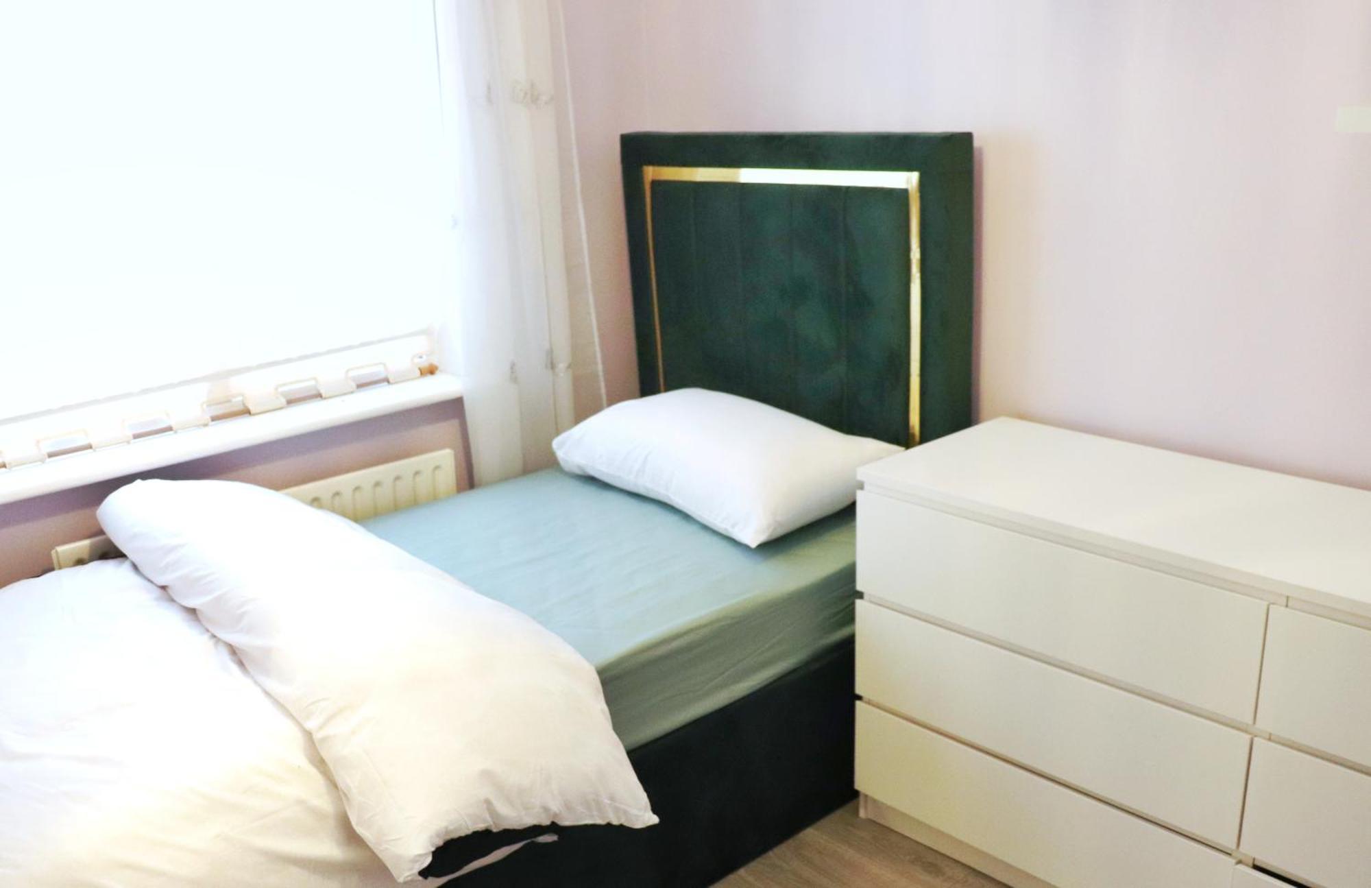 شقة Deluxe Dwelling - 15 Mins From Cork City/Airport المظهر الخارجي الصورة